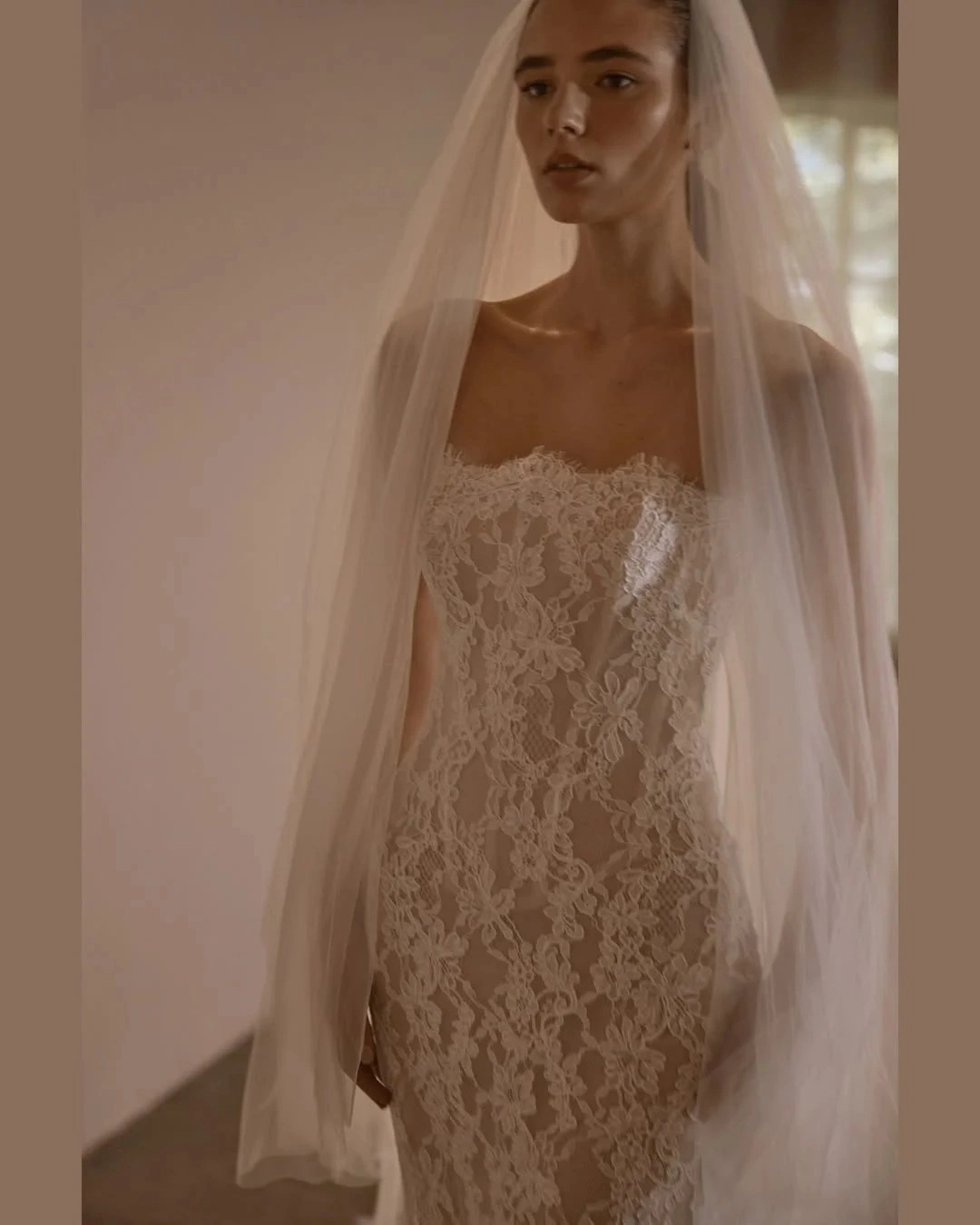 Strapless Mermaid with Blusher Veil
